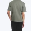 T-Shirt in lockerer Passform – Hellstaubiges Khaki-Grün T-Shirt in lockerer Passform – Hellstaubiges Khaki-Grün