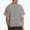 T-Shirt in lockerer Passform – weiße und dunkelbraune Streifen T-Shirt in lockerer Passform – weiße und dunkelbraune Streifen