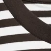 T-Shirt in lockerer Passform – weiße und dunkelbraune Streifen T-Shirt in lockerer Passform – weiße und dunkelbraune Streifen