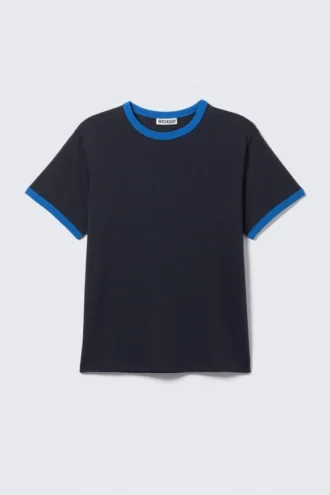 T-Shirt in Standard-Passform – Dunkelblau
