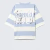 T-Shirt mit geradem Schnitt und Print – hellblau-weiß gestreift – 28 T-Shirt mit geradem Schnitt und Print – hellblau-weiß gestreift – 28