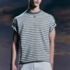 T-Shirt mit lockerer Passform – Weiß – Khaki-Streifen T-Shirt mit lockerer Passform – Weiß – Khaki-Streifen