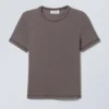 T-Shirt mit schmaler Passform – Dark Mole