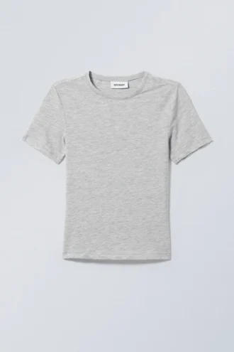 T-Shirt mit schmaler Passform – Grau