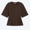 T-Shirt mit taillierten Abnähern – Dunkelbraun T-Shirt mit taillierten Abnähern – Dunkelbraun