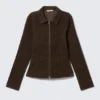 Taillierte Cordjacke mit Reißverschluss – Brauner Cord Taillierte Cordjacke mit Reißverschluss – Brauner Cord