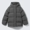 Taillierte Daunenjacke – Dunkelgrau Taillierte Daunenjacke – Dunkelgrau