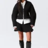 Taillierte Scuba-Jacke mit Reißverschluss – Schwarz Taillierte Scuba-Jacke mit Reißverschluss – Schwarz