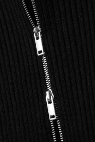 Taillierte Strickjacke mit Rippmuster und Reißverschluss – Schwarz Taillierte Strickjacke mit Rippmuster und Reißverschluss – Schwarz