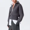 Taillierter Rollkragen-Pullover aus Wolle – Dunkelgrau Taillierter Rollkragen-Pullover aus Wolle – Dunkelgrau