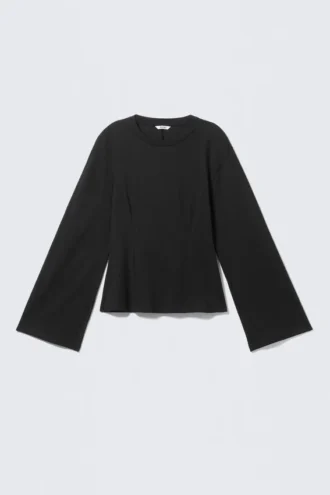 Tailliertes Langarmshirt – Schwarz