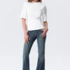 Tailliertes T-Shirt mit Abnähern – Weiß Tailliertes T-Shirt mit Abnähern – Weiß