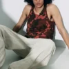 Tanktop mit Print – Rotes Camouflage-Muster Tanktop mit Print – Rotes Camouflage-Muster
