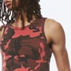 Tanktop mit Print – Rotes Camouflage-Muster Tanktop mit Print – Rotes Camouflage-Muster
