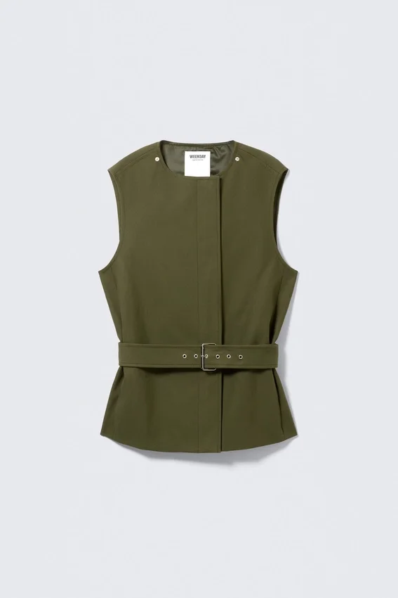 Technischer Trenchcoat im Lagenlook – Khaki-Grün Technischer Trenchcoat im Lagenlook – Khaki-Grün