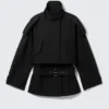 Technischer Trenchcoat in Lagenoptik – Schwarz Technischer Trenchcoat in Lagenoptik – Schwarz