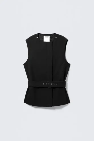 Technischer Trenchcoat in Lagenoptik – Schwarz Technischer Trenchcoat in Lagenoptik – Schwarz