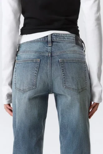 Tension Mid Rise Slim Bootcut Jeans – Thunder Blue – Dunkelblau