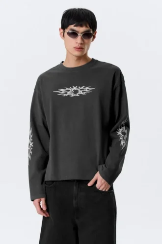 Tolles, kastenförmiges Langarmshirt mit Print – Dunkelgrau – Air Flame