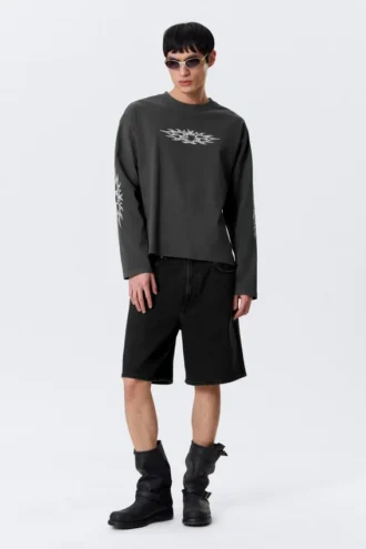 Tolles, kastenförmiges Langarmshirt mit Print – Dunkelgrau – Air Flame
