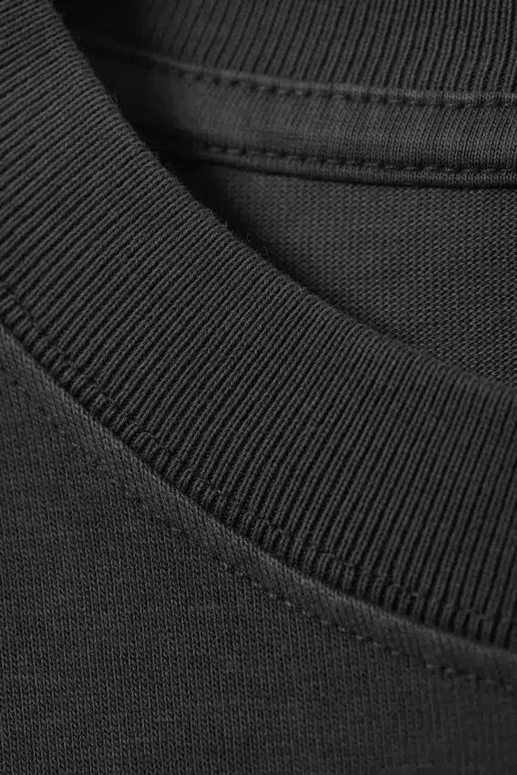Tolles, kastenförmiges Langarmshirt mit Print – Dunkelgrau – Air Flame Tolles, kastenförmiges Langarmshirt mit Print – Dunkelgrau – Air Flame