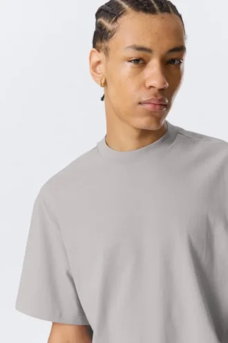 Tolles T-Shirt aus schwerem Stoff – Hellstaubgrau