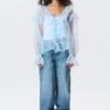 Transparente Bluse mit Rüschen und V-Ausschnitt – Hellblau Transparente Bluse mit Rüschen und V-Ausschnitt – Hellblau