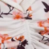 Träger-Top mit V-Ausschnitt – Weiß – Blumenmuster Träger-Top mit V-Ausschnitt – Weiß – Blumenmuster