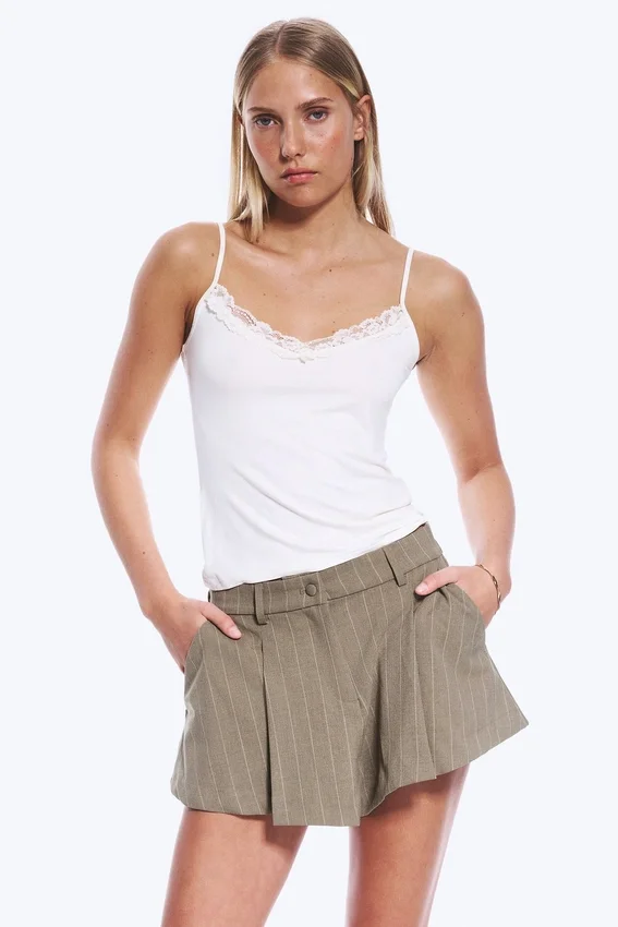 Trägerhemd mit Schnürung – Off-White Trägerhemd mit Schnürung – Off-White