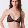 Triangel-BH aus gewellter Spitze – Schwarz