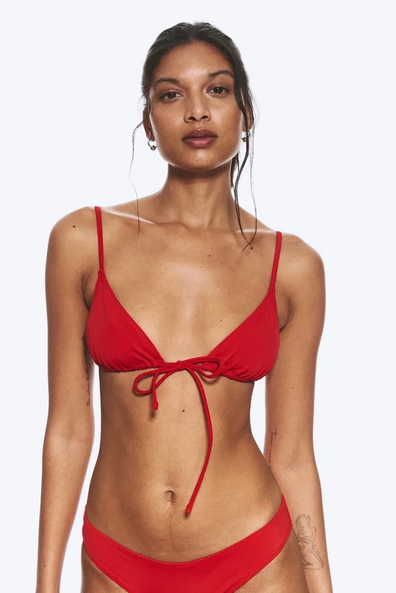 Triangel-Bikini-Oberteil – Leuchtend rot Triangel-Bikini-Oberteil – Leuchtend rot