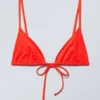 Triangel-Bikini-Oberteil – Leuchtendes Orange Triangel-Bikini-Oberteil – Leuchtendes Orange