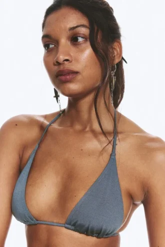 Triangel-Bikini-Oberteil mit Trägern – Staubiges Mittelblau