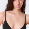 Triangel-Bikini-Oberteil – Schwarz Triangel-Bikini-Oberteil – Schwarz