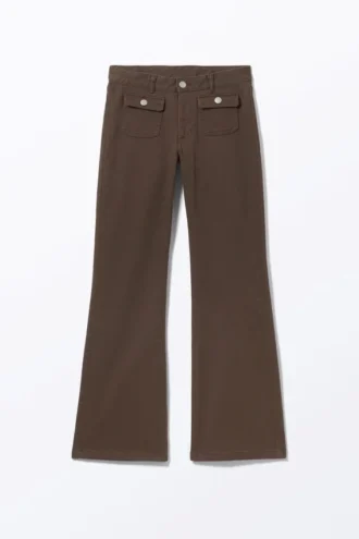 Twill-Hose mit niedriger Taille und Bootcut – Dunkelbraun