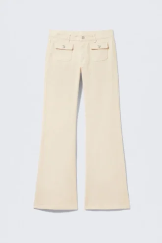 Twill-Hose mit niedriger Taille und Bootcut-Schnitt – Hellbeige