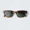 Unisex-Sonnenbrille mit markantem rechteckigem Rahmen – Schildpatt – dunkle Gläser Unisex-Sonnenbrille mit markantem rechteckigem Rahmen – Schildpatt – dunkle Gläser
