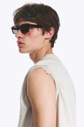 Unisex-Sonnenbrille mit markantem rechteckigem Rahmen – Schwarz – Schwarze Gläser