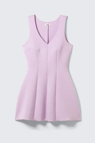 V-Ausschnitt-Fit-and-Flare-Scuba-Kleid – Flieder