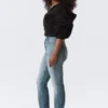 Vega Curve Slim-Fit-Jeans mit hoher Taille – Blue Horses – Mittelblau