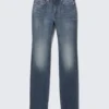 Vega Curve Slim-Fit-Jeans mit hoher Taille – Blue Hymn – Mittelblau Vega Curve Slim-Fit-Jeans mit hoher Taille – Blue Hymn – Mittelblau