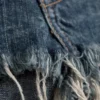 Venus ausgefranste Low-Rise-Jeans-Hotpants – Blue Hymn – Mittelblau Venus ausgefranste Low-Rise-Jeans-Hotpants – Blue Hymn – Mittelblau