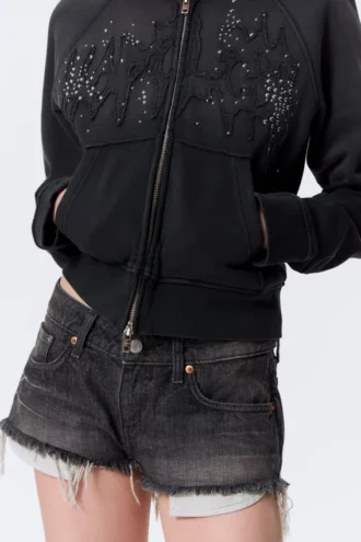 Venus Frayed Low Rise Denim Hotpants – Chelsea Black – Schwarz