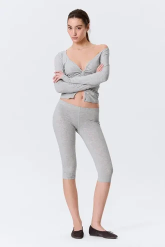 Weiche Capri-Leggings mit mittlerer Leibhöhe – Grau meliert