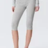 Weiche Capri-Leggings mit mittlerer Leibhöhe – Grau meliert Weiche Capri-Leggings mit mittlerer Leibhöhe – Grau meliert