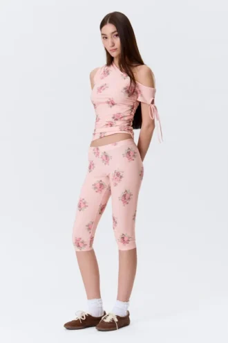 Weiche Capri-Leggings mit mittlerer Leibhöhe – Hellrosa – Blumenmuster