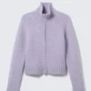 Weiche, figurbetonte Strickjacke mit Reißverschluss – Hellviolett meliert Weiche, figurbetonte Strickjacke mit Reißverschluss – Hellviolett meliert