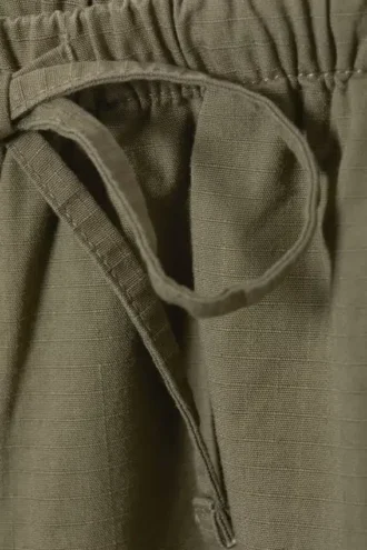 Weit geschnittene, gewaschene Ripstop-Hose – Dunkelkhaki