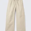 Weit geschnittene, gewaschene Ripstop-Hose – Hellbeige Weit geschnittene, gewaschene Ripstop-Hose – Hellbeige