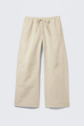 Weit geschnittene, gewaschene Ripstop-Hose – Hellbeige